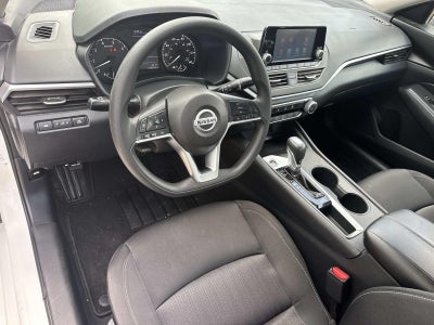 2022 Nissan Altima S FWD
