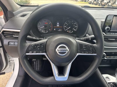 2022 Nissan Altima S FWD