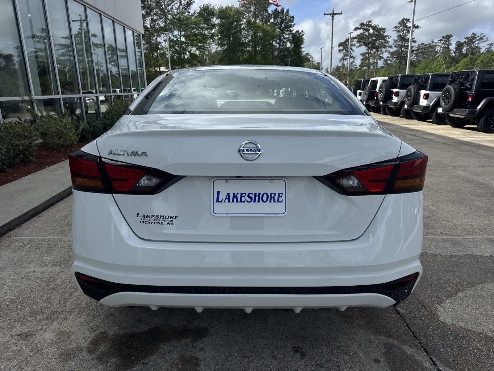 2022 Nissan Altima S FWD