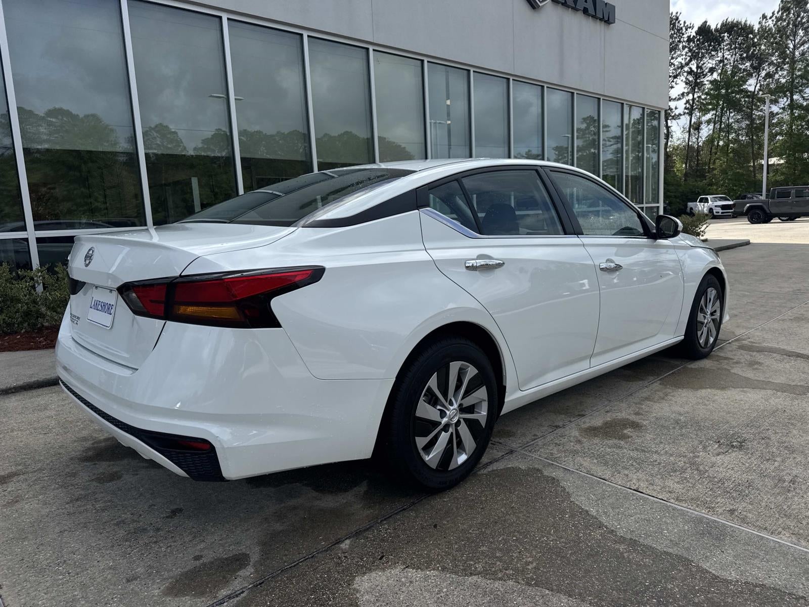 2022 Nissan Altima S FWD