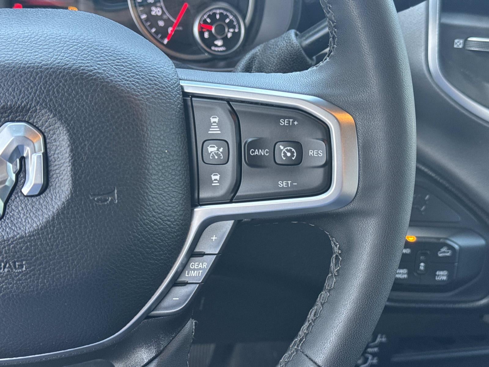2025 RAM Ram 2500 Big Horn Crew Cab 4x4 6'4' Box