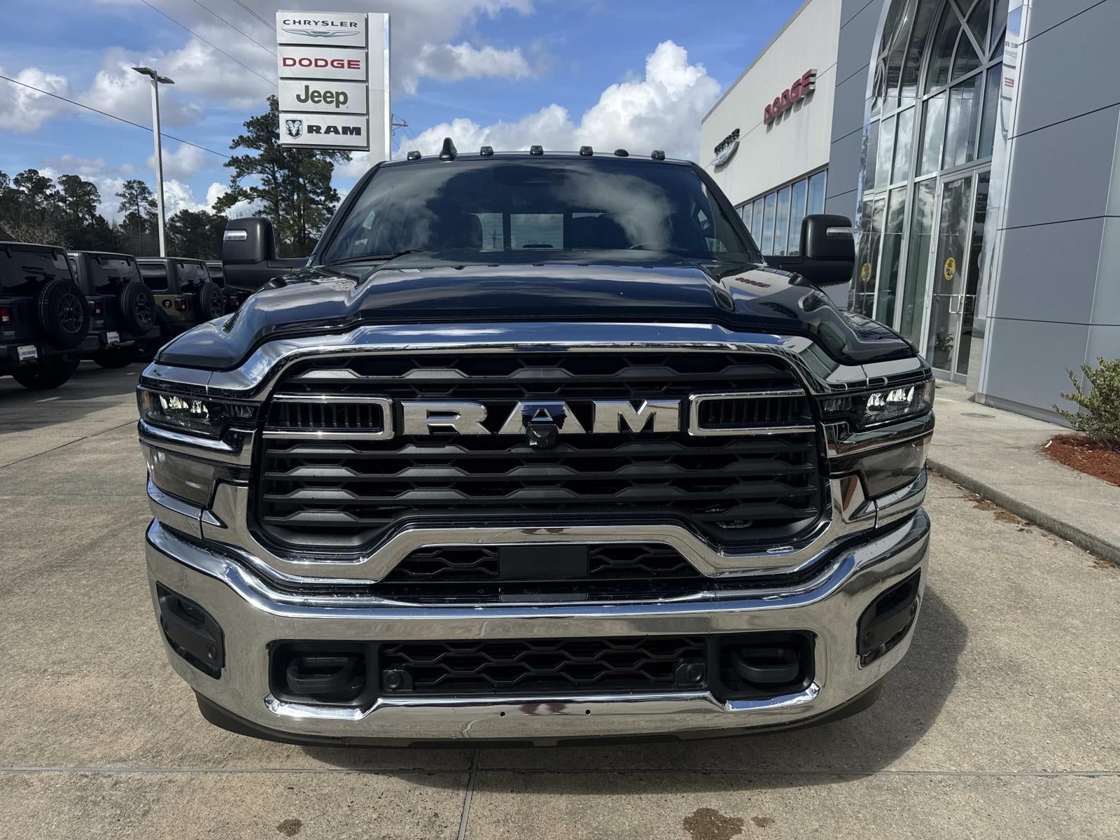 2026 RAM Ram 3500 Tradesman Crew Cab 4x4 8' Box