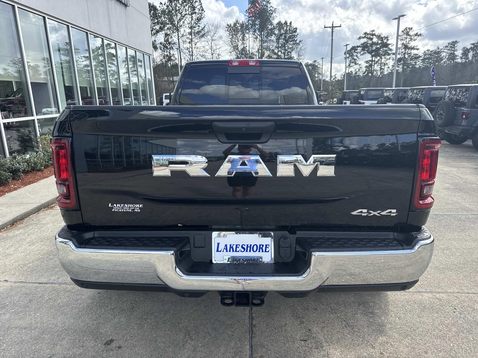 2026 RAM Ram 3500 Tradesman Crew Cab 4x4 8' Box