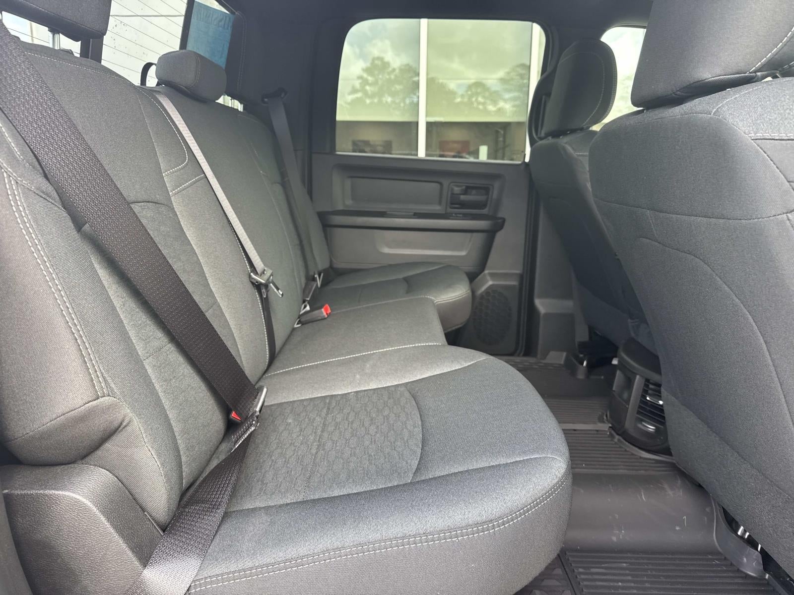 2026 RAM Ram 3500 Tradesman Crew Cab 4x4 8' Box