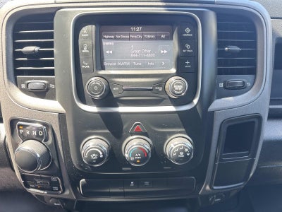 2022 RAM 1500 Classic Tradesman Crew Cab 4x4 5'7' Box