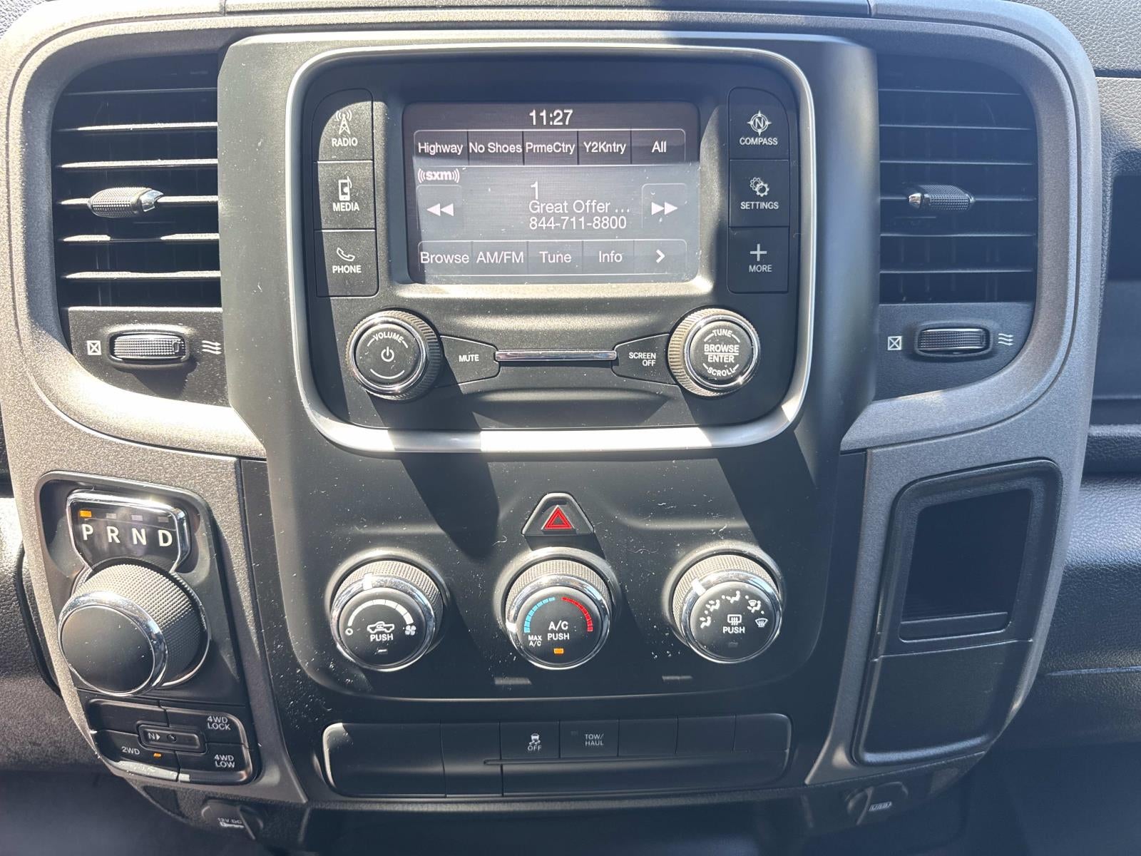 2022 RAM 1500 Classic Tradesman Crew Cab 4x4 5'7' Box
