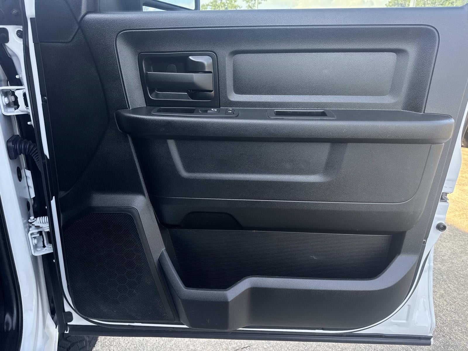 2024 RAM Ram 2500 Tradesman Crew Cab 4x4 6'4' Box