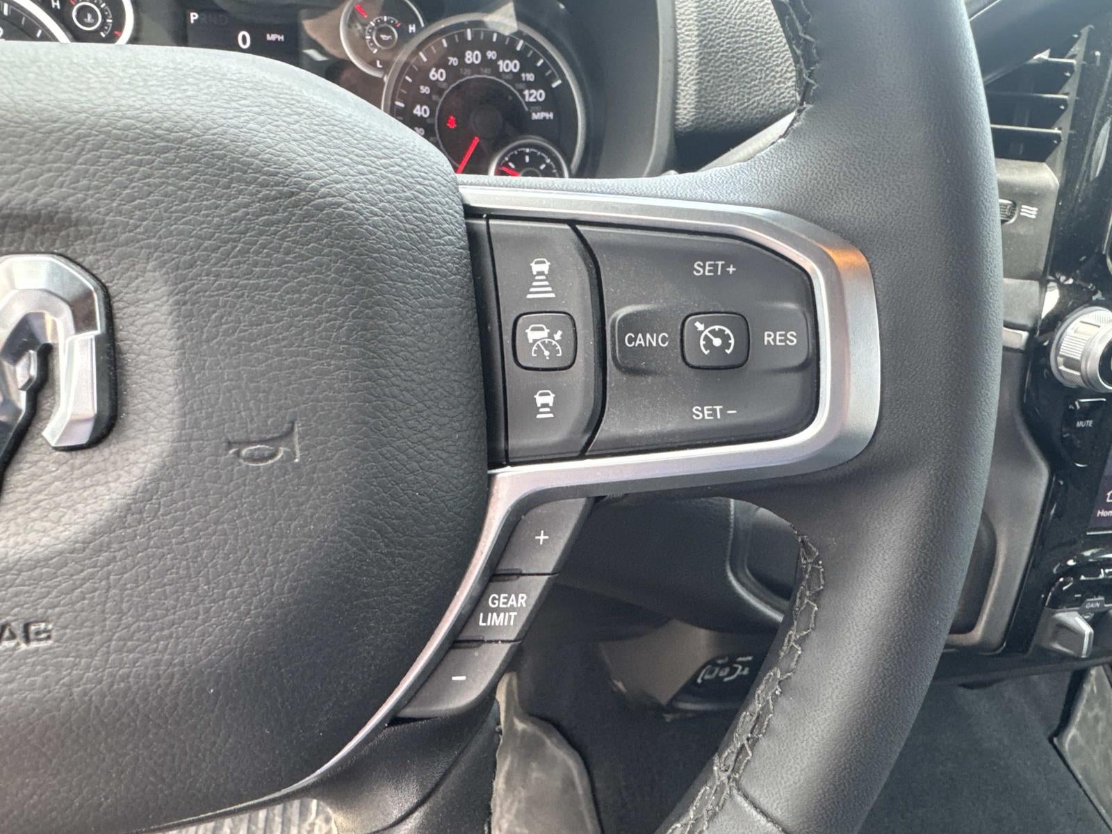 2025 RAM Ram 2500 Lone Star Crew Cab 4x4 6'4' Box