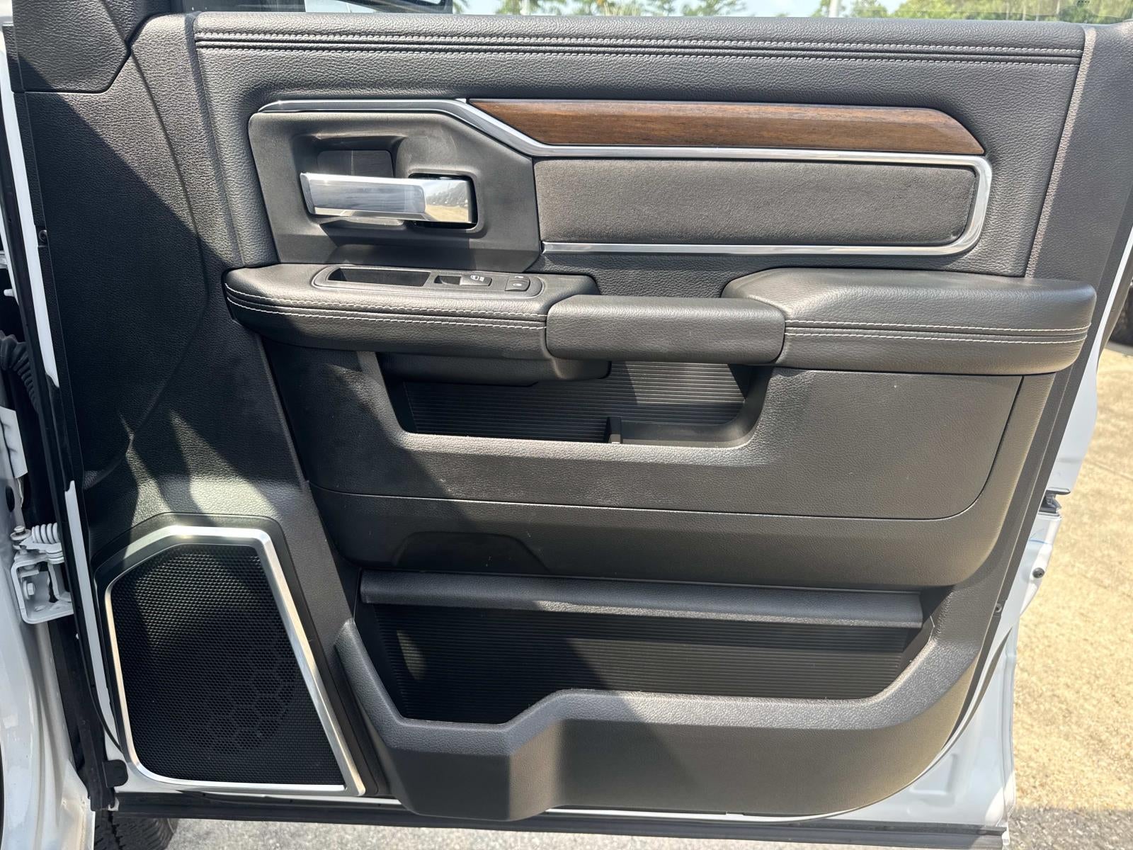 2024 RAM Ram 2500 Laramie Crew Cab 4x4 6'4' Box