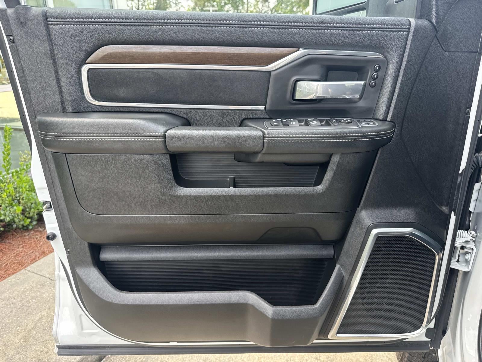 2024 RAM Ram 2500 Laramie Crew Cab 4x4 6'4' Box