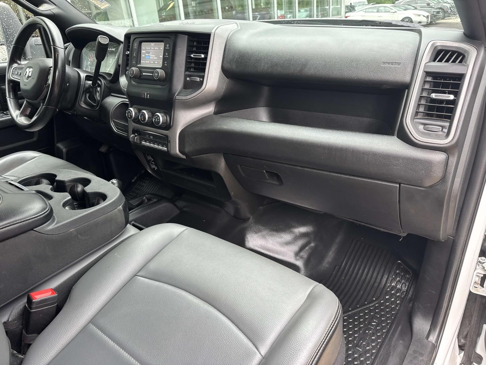 2024 RAM 3500 Chassis Tradesman/SLT/Laramie/Limited