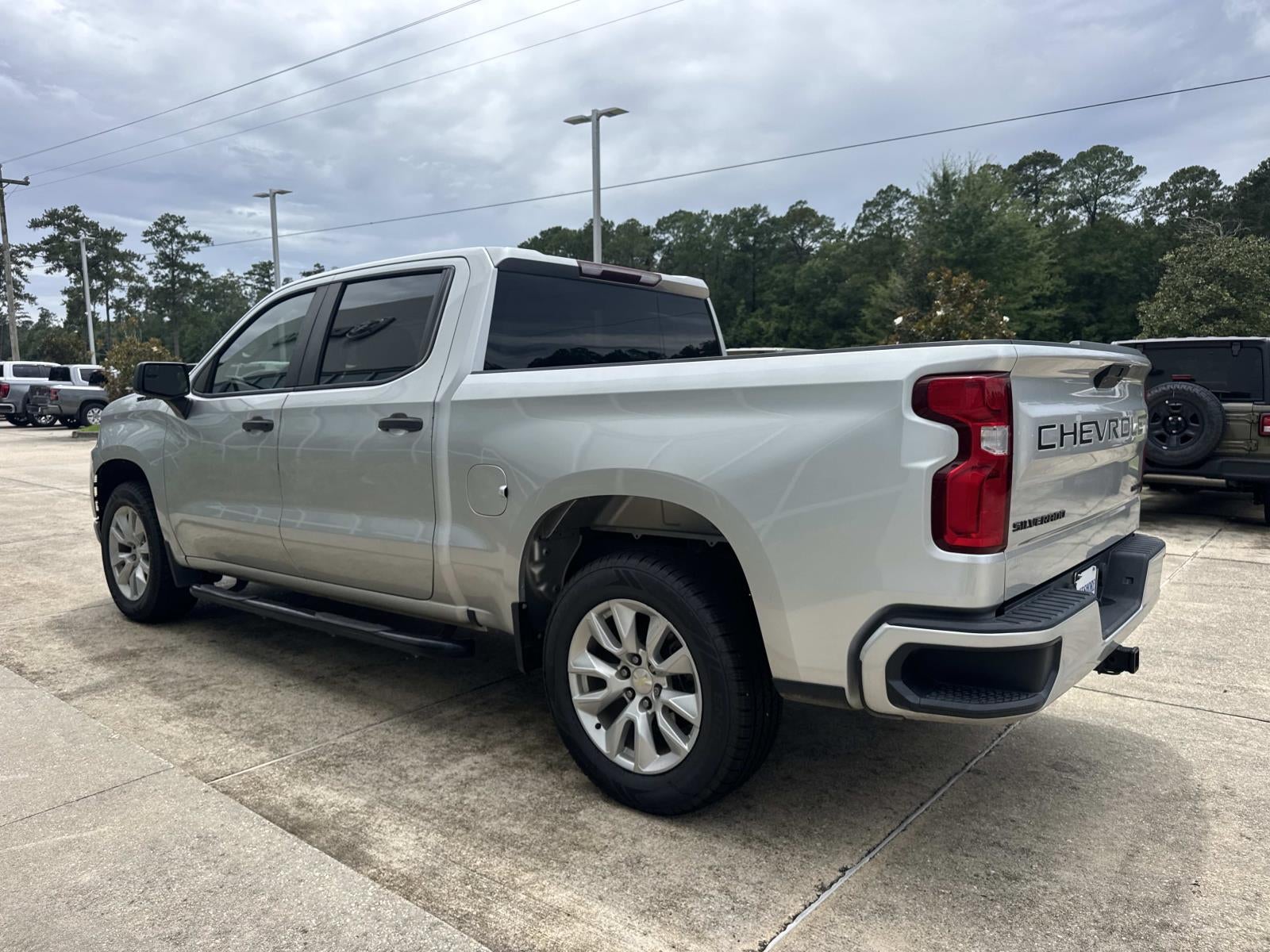 2020 Chevrolet Silverado 1500 Custom