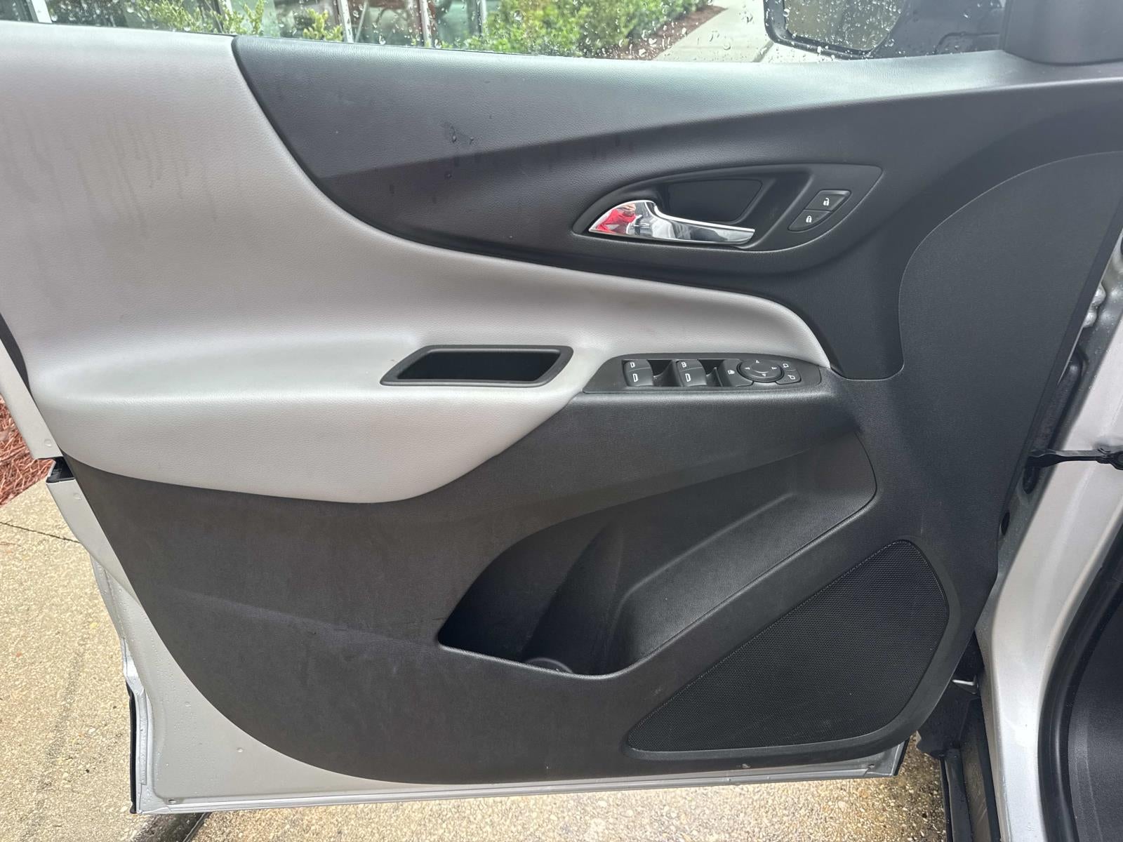 2022 Chevrolet Equinox FWD LT