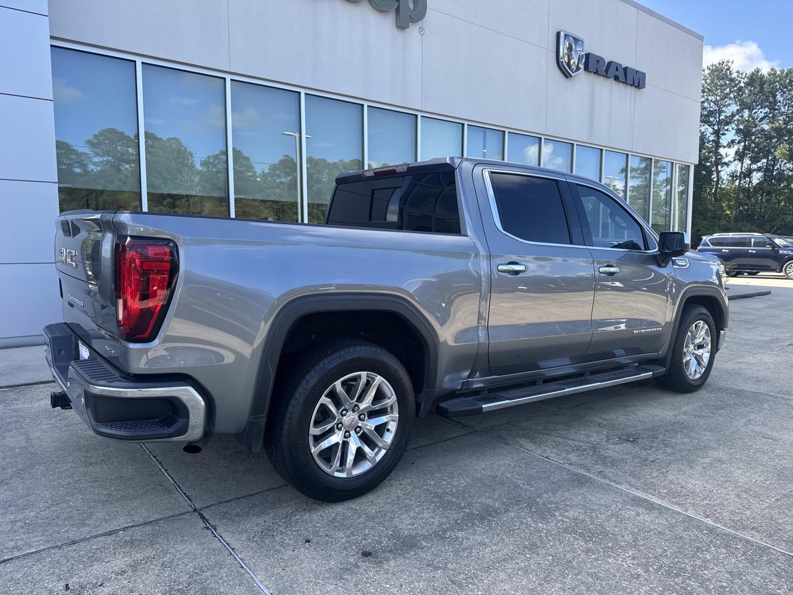 2020 GMC Sierra 1500 2WD Crew Cab Short Box SLT