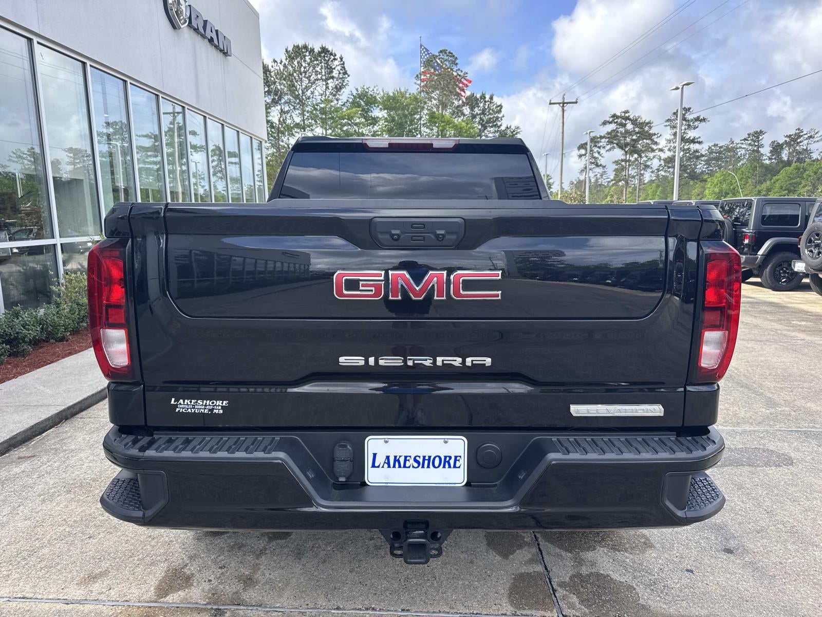 2024 GMC Sierra 1500 2WD Crew Cab Short Box Elevation