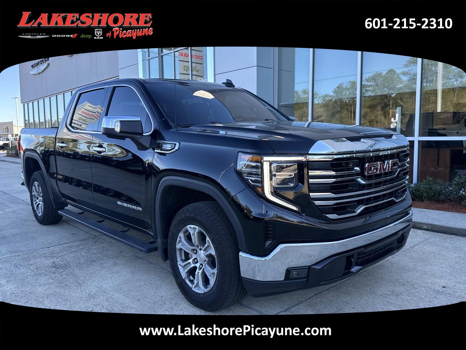 2024 GMC Sierra 1500 4WD Crew Cab Short Box SLT