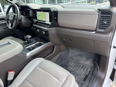 2022 GMC Sierra 1500 4WD Crew Cab Short Box SLT