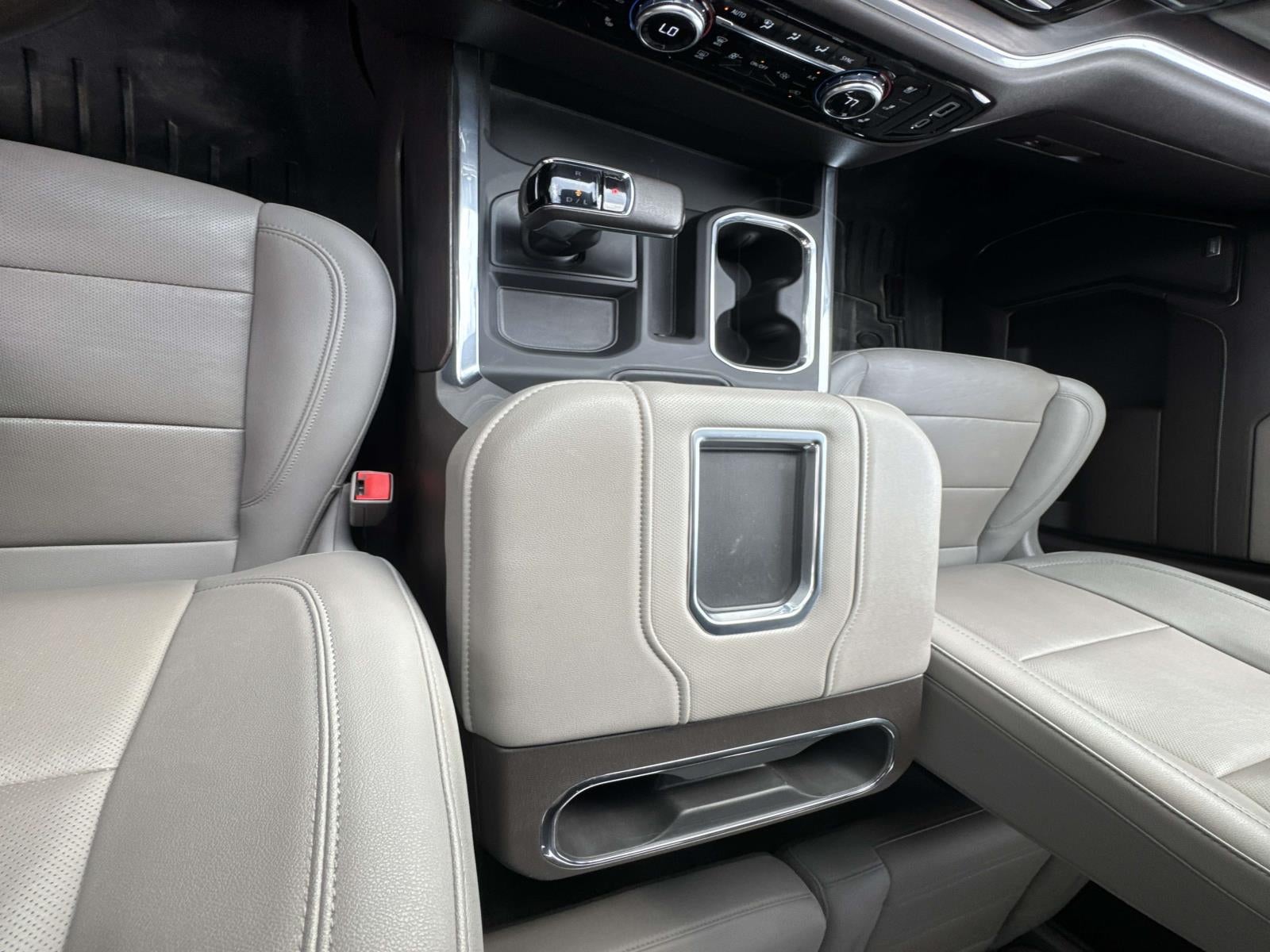 2022 GMC Sierra 1500 4WD Crew Cab Short Box SLT