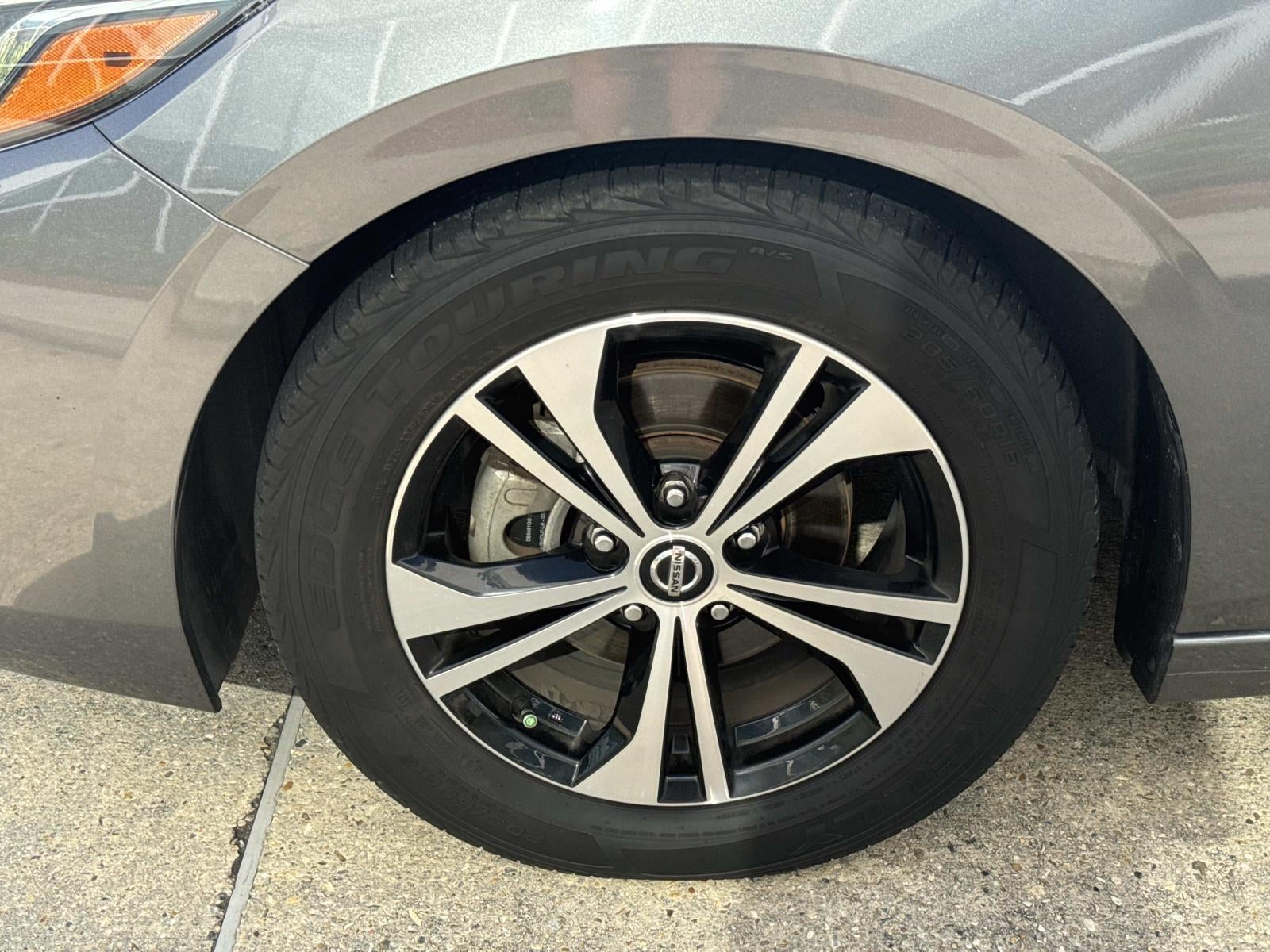 2021 Nissan Sentra SV Xtronic CVT