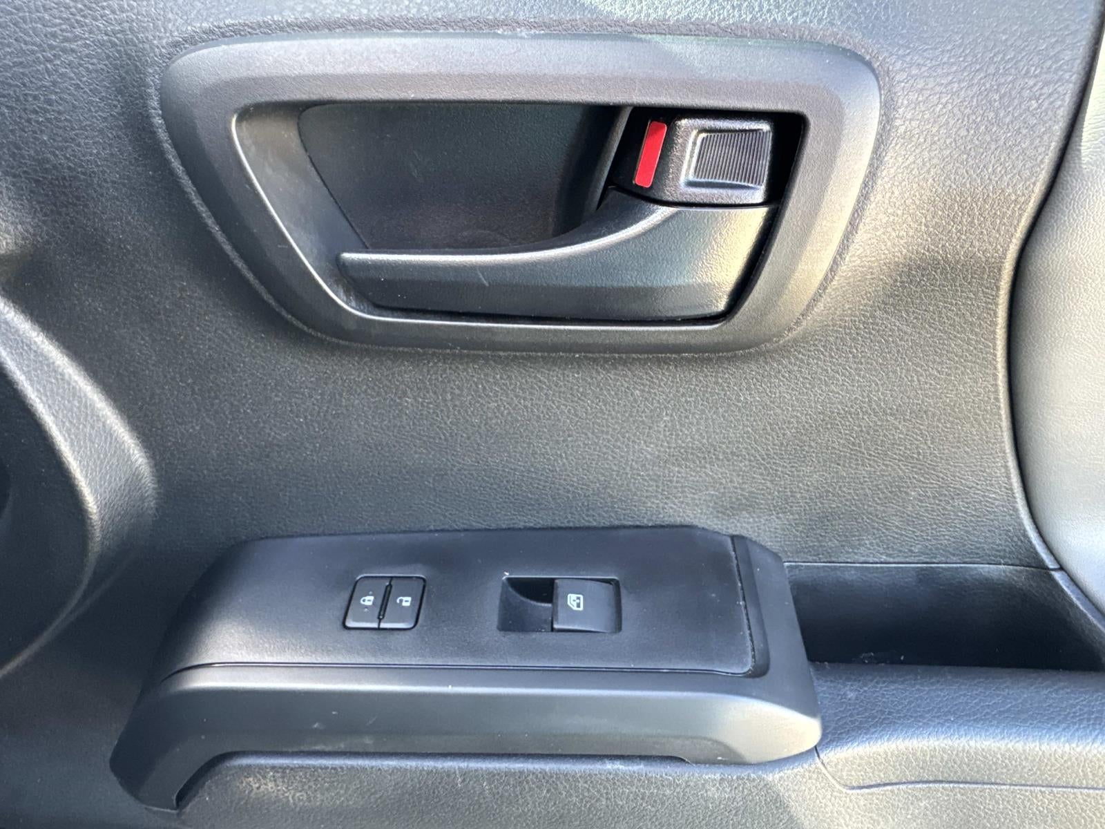 2022 Toyota Tacoma SR V6