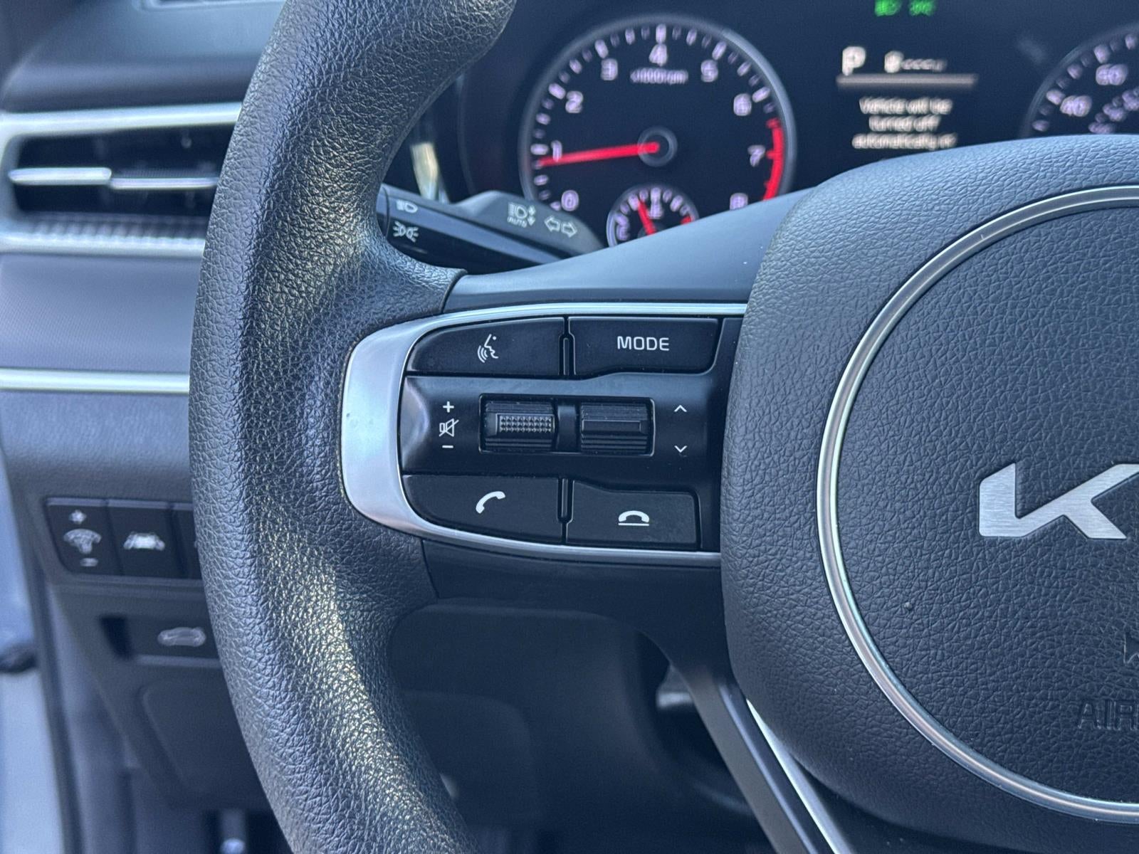 2022 Kia K5 LXS