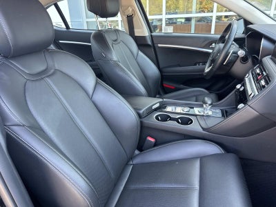 2025 Genesis G70 2.5T RWD