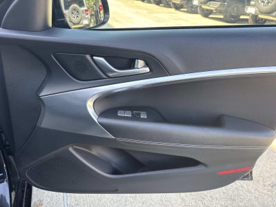 2025 Genesis G70 2.5T RWD