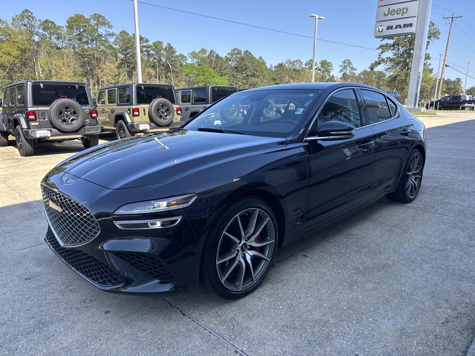 2025 Genesis G70 2.5T RWD