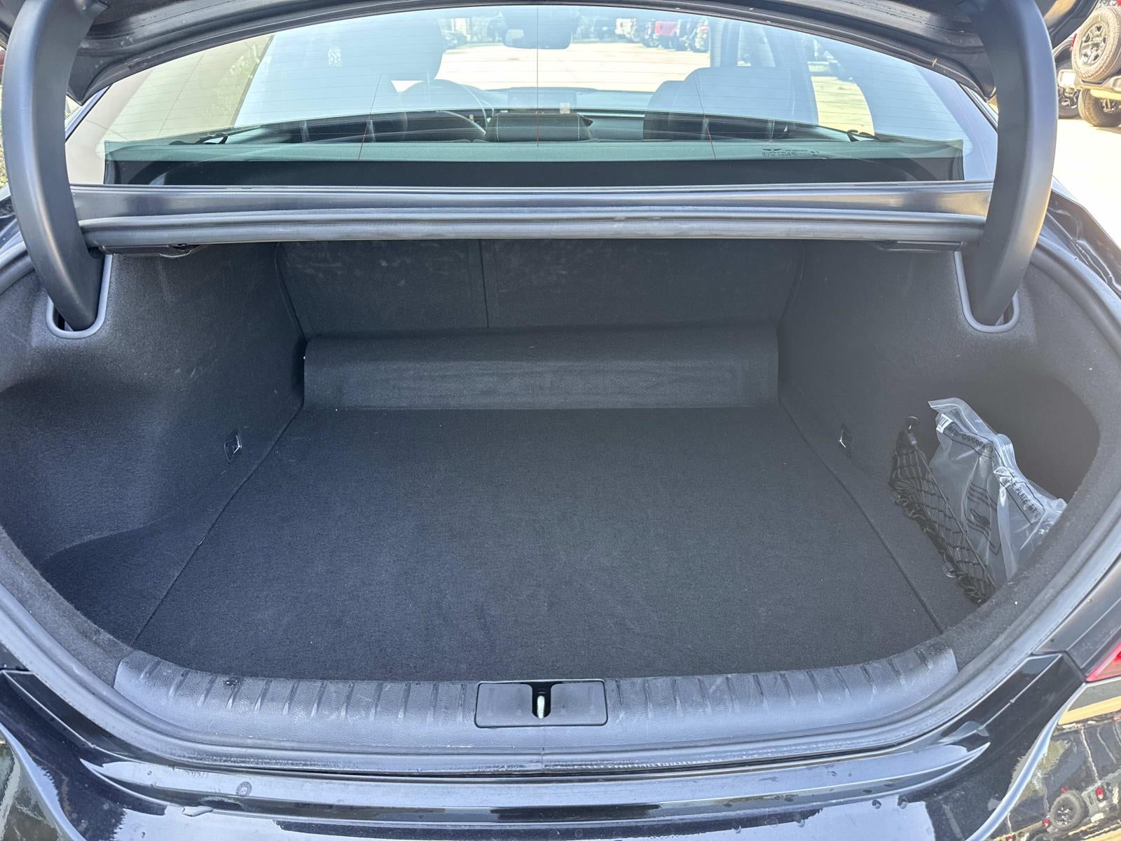 2025 Genesis G70 2.5T RWD