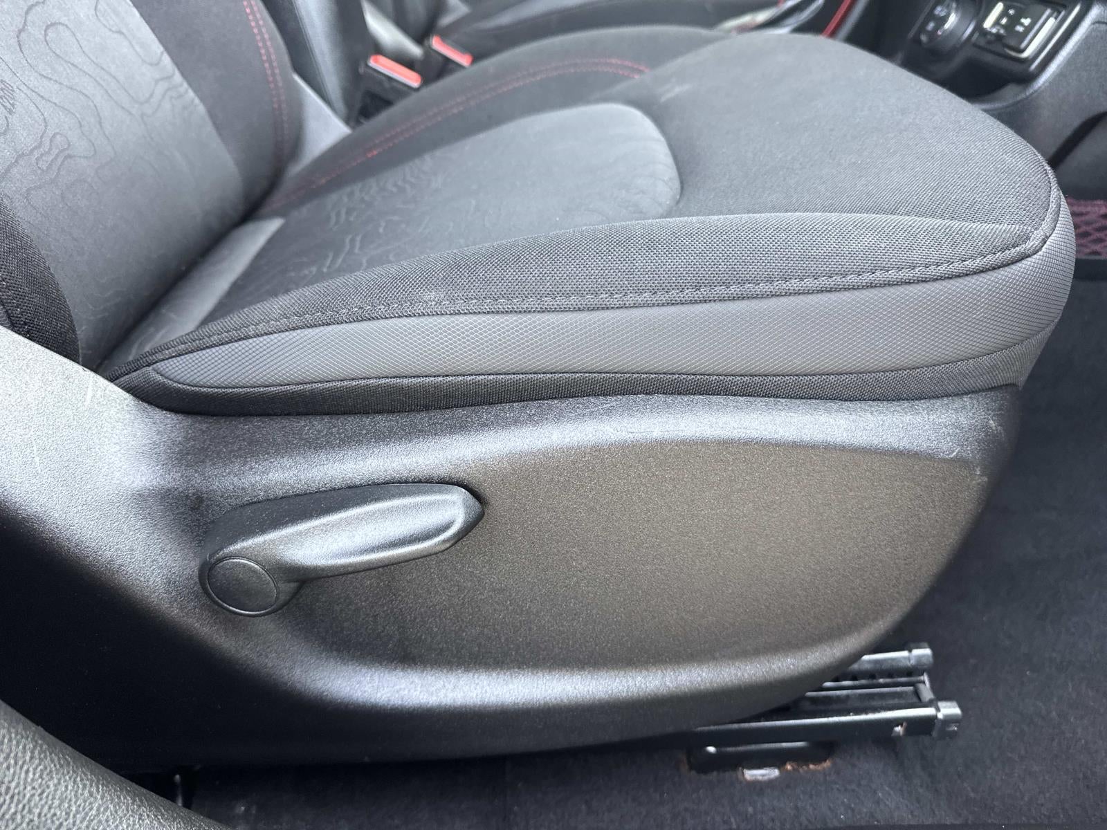 2019 Jeep Renegade Trailhawk 4x4