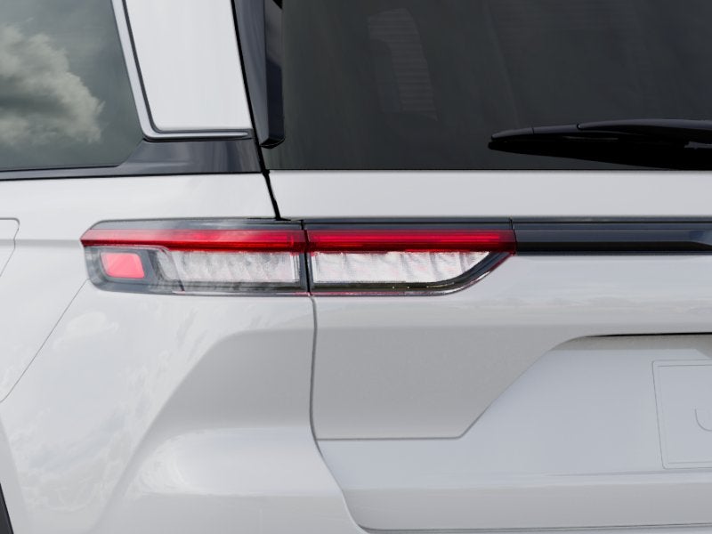 2027 Jeep Grand Cherokee GRAND CHEROKEE LIMITED 4X2