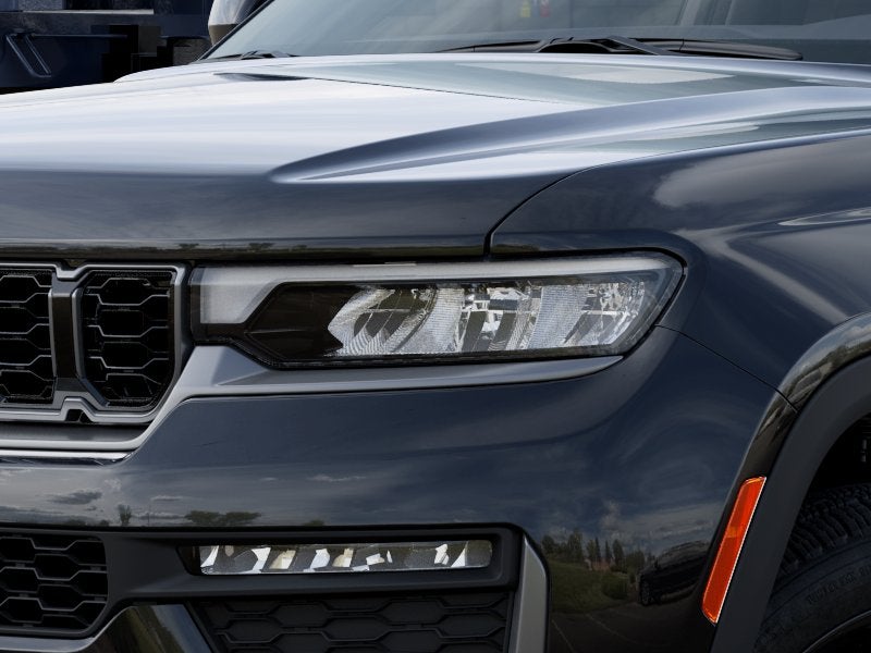 2027 Jeep Grand Cherokee GRAND CHEROKEE LIMITED 4X2