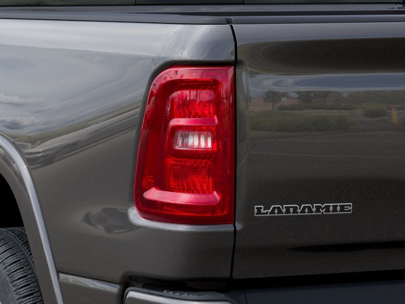 2027 RAM 1500 RAM 1500 LARAMIE CREW CAB 4X2 5'7' BOX