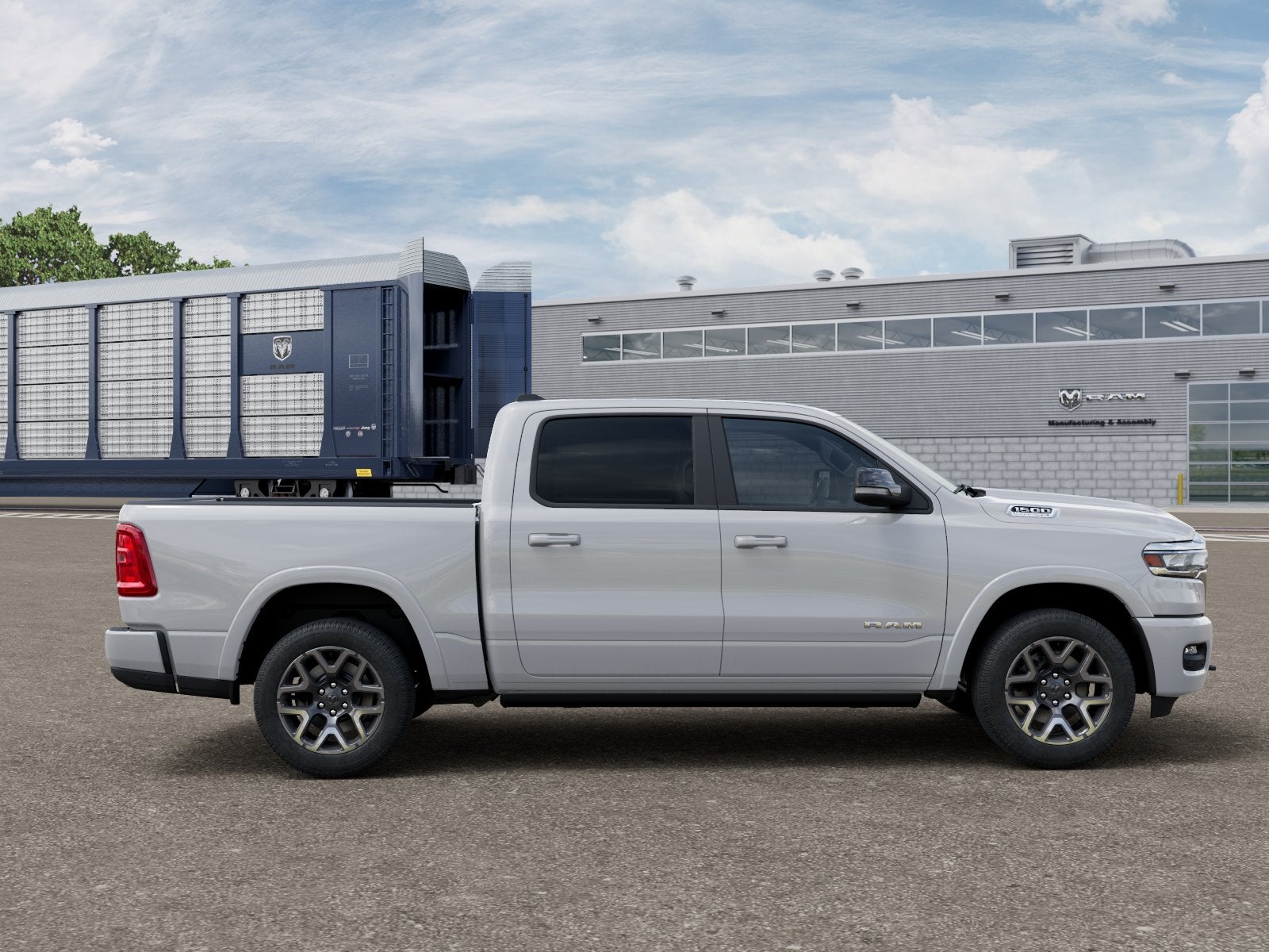 2026 RAM Ram 1500 RAM 1500 LARAMIE CREW CAB 4X2 5'7' BOX